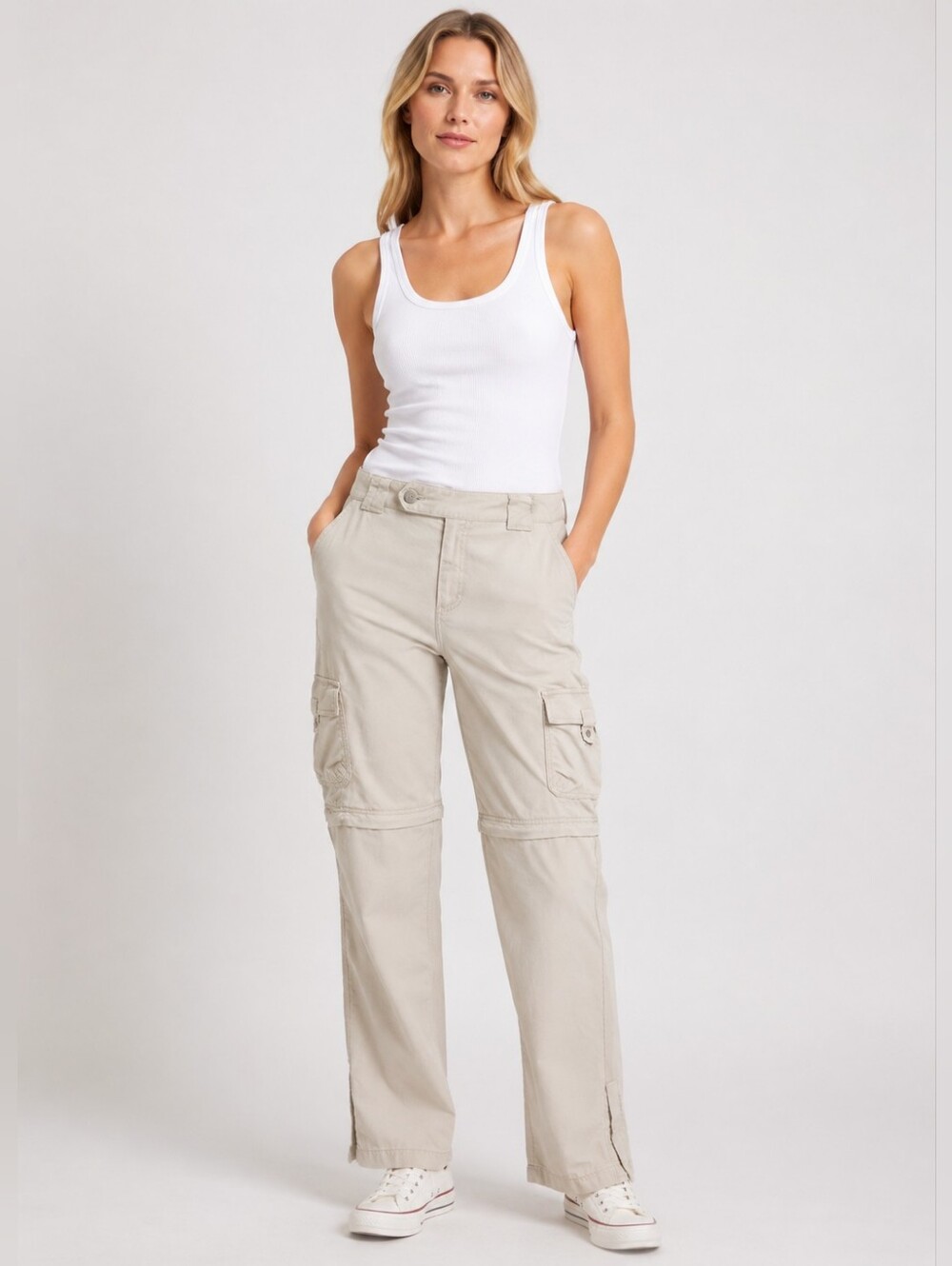 Columbia convertible titanium omni dry beige cargo Hiking pants size 10 long